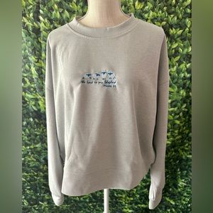 Calla Blue Co Psalm 23 Embroidered workout Sweatshirt 2XL Grey Blue Sheep